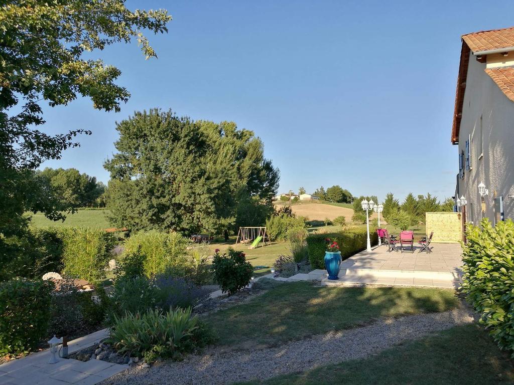 Domaine 3 Soleils Bed & Breakfast Labastide-de-Lévis Exterior photo